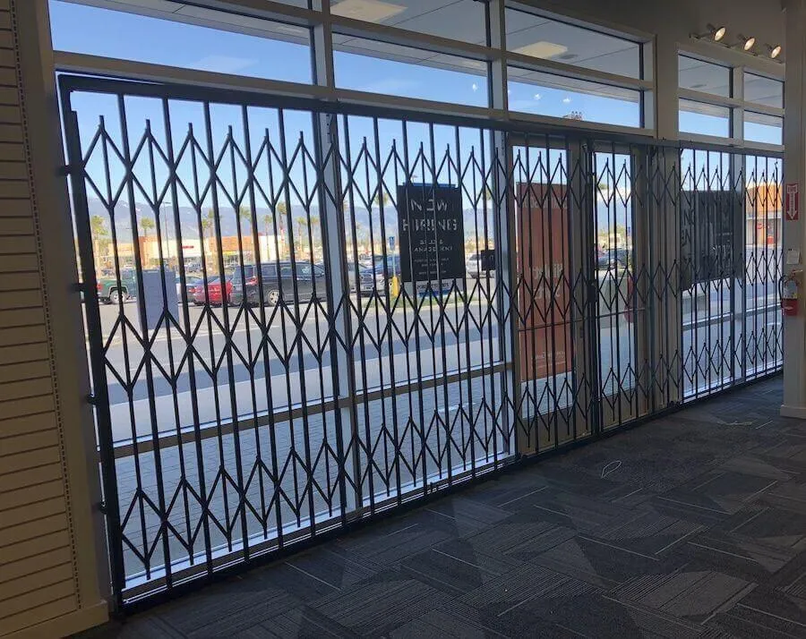 Folding Gate & Rolling Door — folding gate dan rolling door aluminium, foto 3