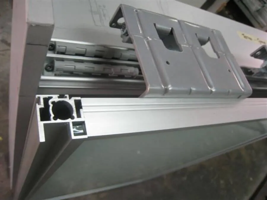 H1 Series Sliding Door — pintu sliding aluminium seri H1, foto 2