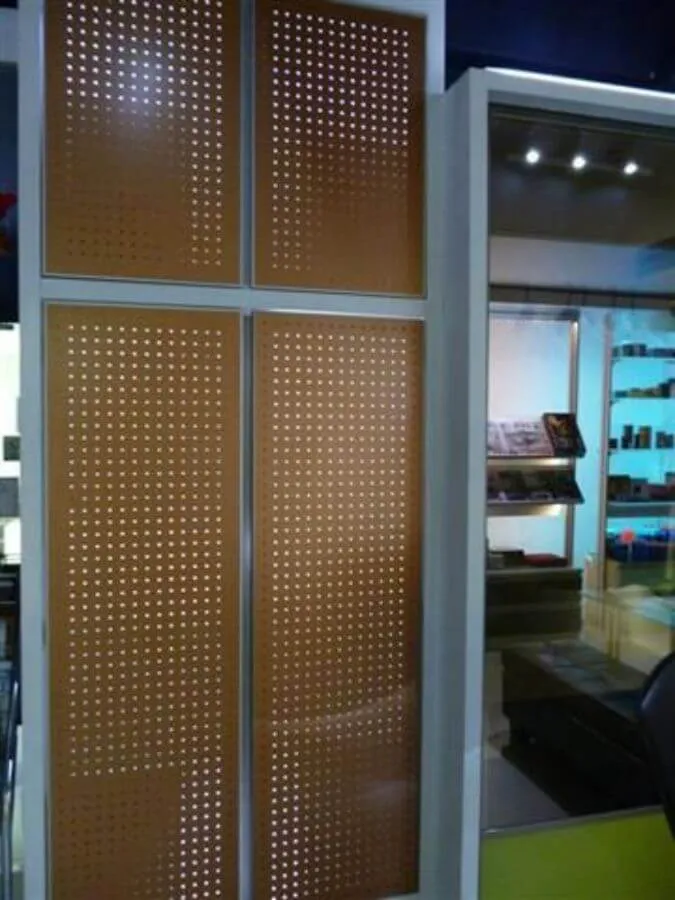 Perforated Door (Pintu Berlubang) — pintu berlubang aluminium, foto 3
