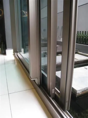 Single Bay Side Hung Window — jendela aluminium single bay side hung, foto 5